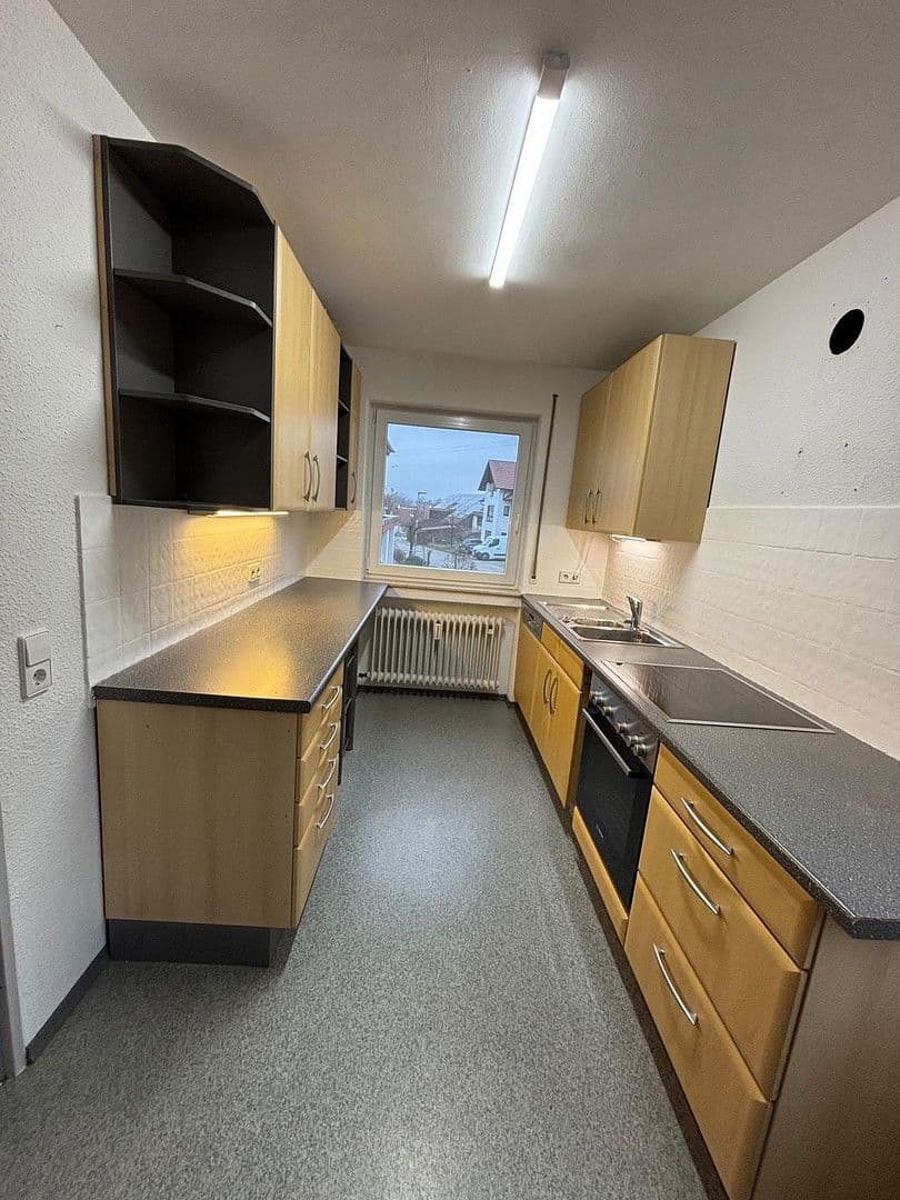 Prenájom bytu 5-izbový 131 m², Mietingen, Bádensko-Wurttembersko Prenájom bytu 5-izbový 131 m², Mietingen, Bádensko-Wurttembersko