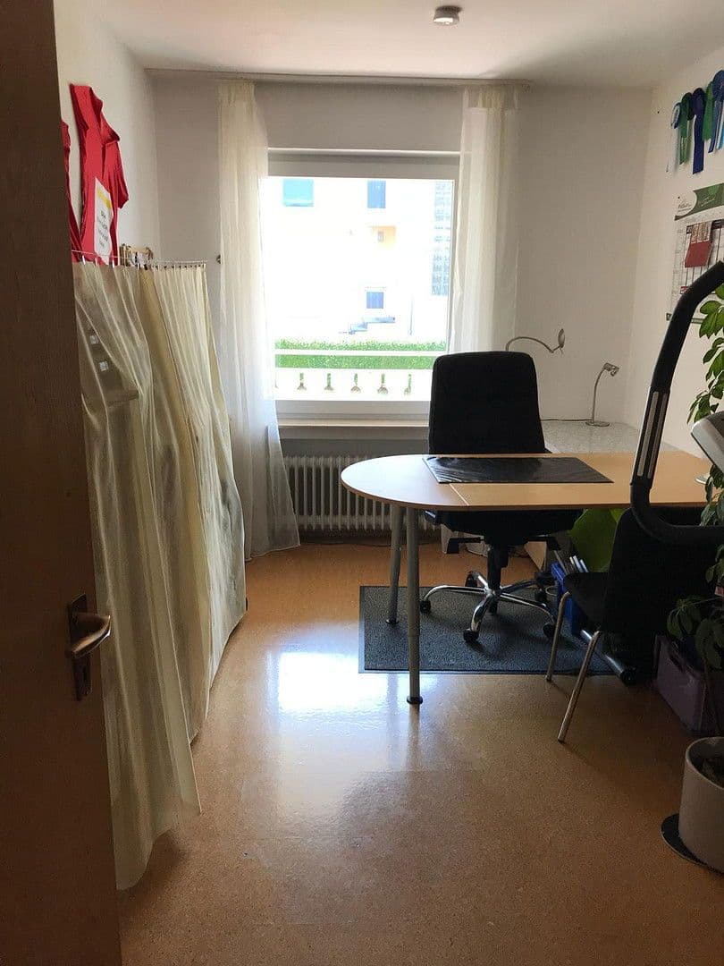 Prenájom bytu 5-izbový 131 m², Mietingen, Bádensko-Wurttembersko Prenájom bytu 5-izbový 131 m², Mietingen, Bádensko-Wurttembersko