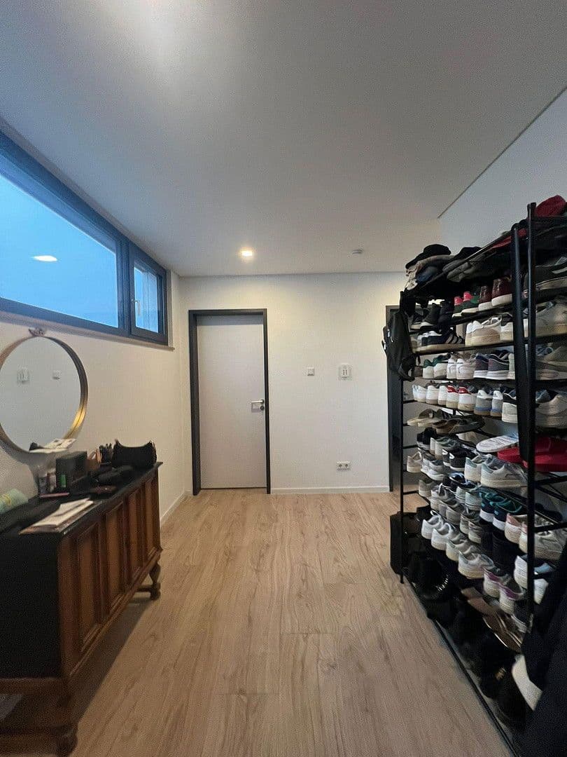 Prenájom bytu 2-izbový 88 m², Aschaffenburg, Bavorsko Prenájom bytu 2-izbový 88 m², Aschaffenburg, Bavorsko