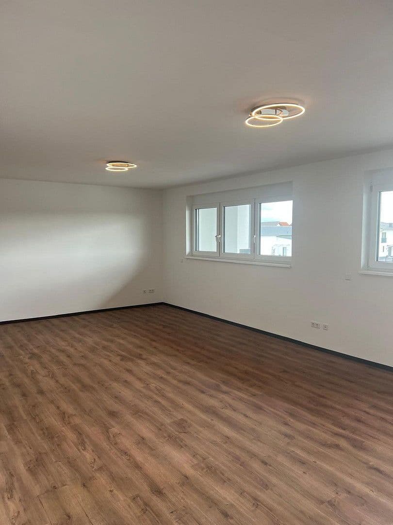Prenájom kancelárie 335 m², Am Kaiserberg 11, Gießen, Hesensko Prenájom kancelárie 335 m², Am Kaiserberg 11, Gießen, Hesensko