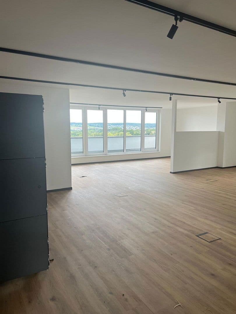 Prenájom kancelárie 335 m², Am Kaiserberg 11, Gießen, Hesensko Prenájom kancelárie 335 m², Am Kaiserberg 11, Gießen, Hesensko