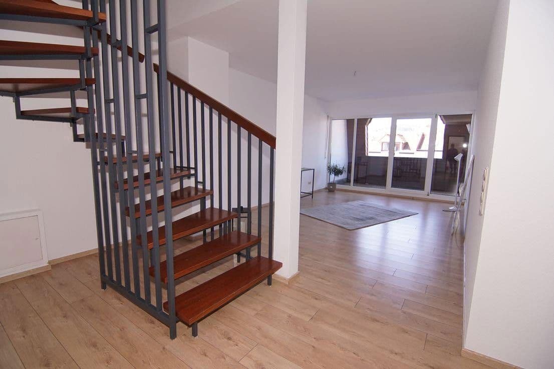 Prenájom bytu 3-izbový 113 m², Neu-Anspach, Hesensko Prenájom bytu 3-izbový 113 m², Neu-Anspach, Hesensko