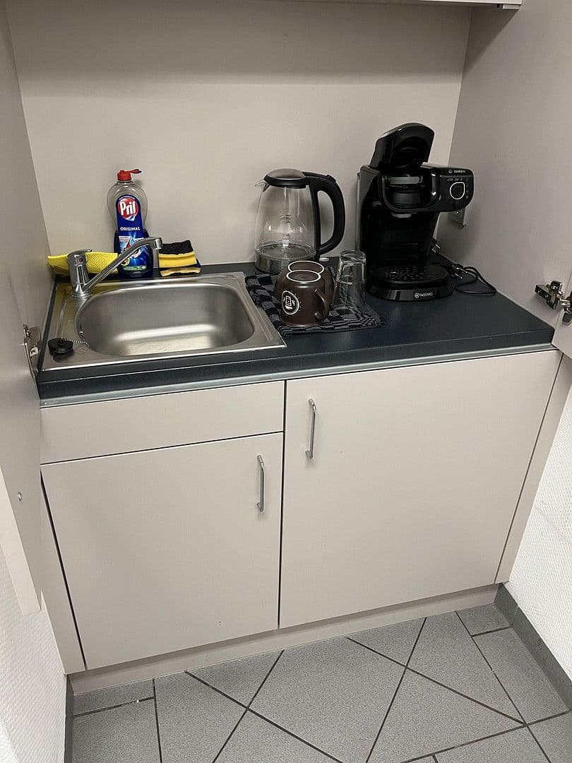 Prenájom kancelárie 750 m², Seeweg 12, Schönefeld, Brandenbursko Prenájom kancelárie 750 m², Seeweg 12, Schönefeld, Brandenbursko