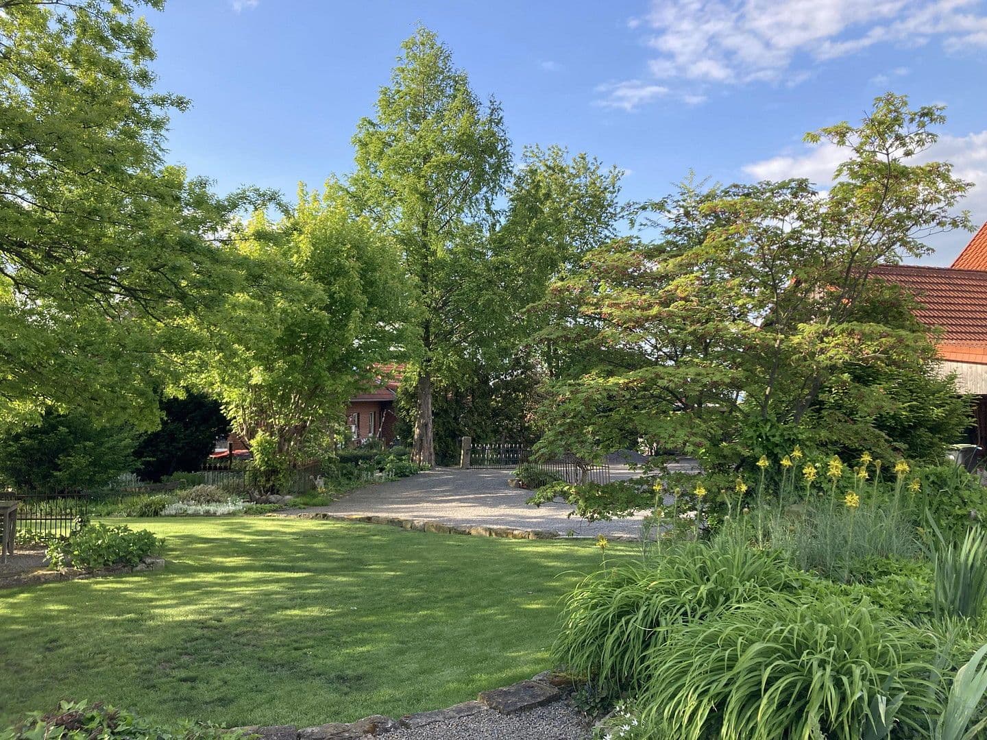 Predaj domu 180 m², pozemek 2.889 m², Nienstädt, Dolné Sasko Predaj domu 180 m², pozemek 2.889 m², Nienstädt, Dolné Sasko