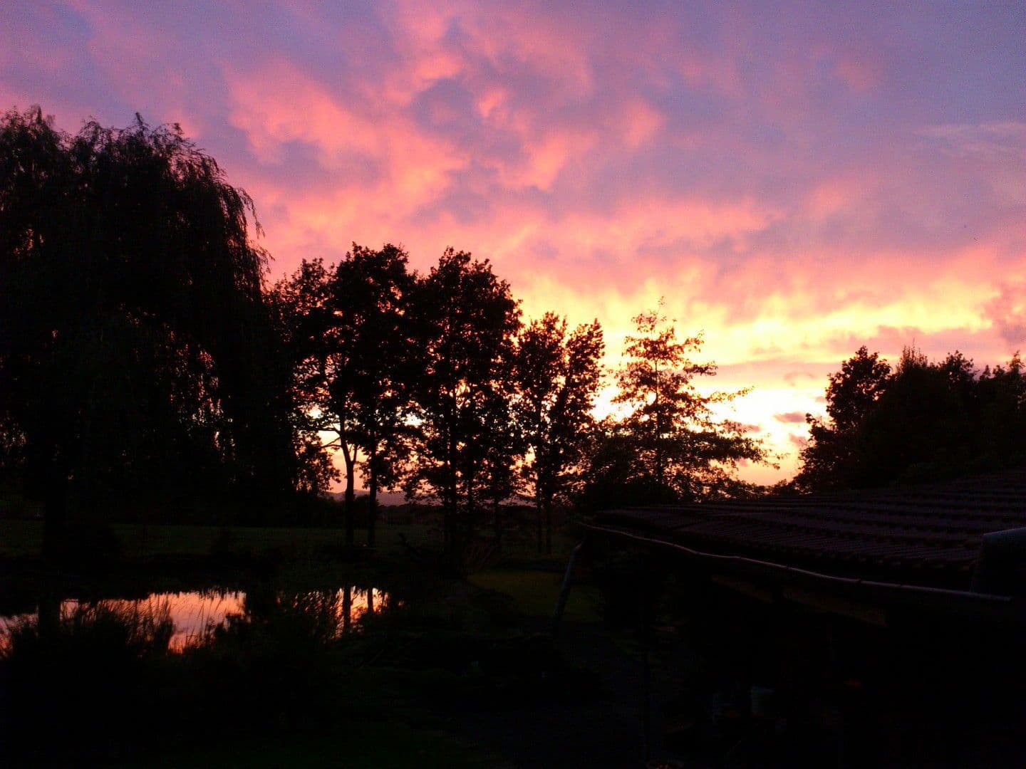 Predaj domu 180 m², pozemek 2.889 m², Nienstädt, Dolné Sasko Predaj domu 180 m², pozemek 2.889 m², Nienstädt, Dolné Sasko