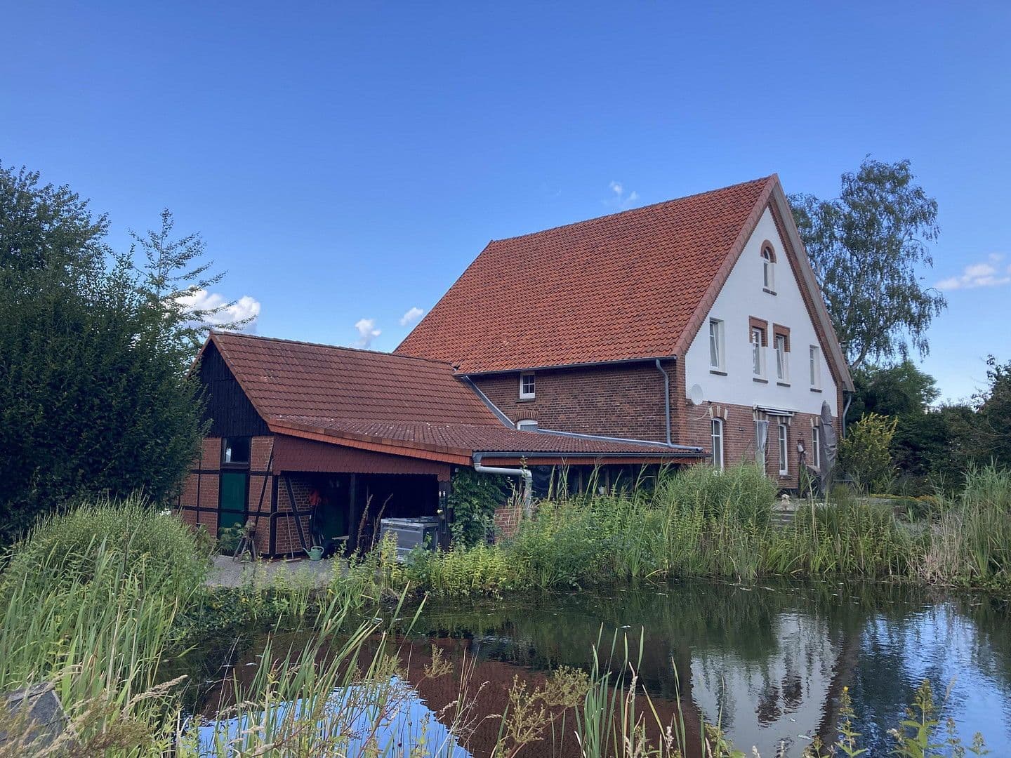 Predaj domu 180 m², pozemek 2.889 m², Nienstädt, Dolné Sasko Predaj domu 180 m², pozemek 2.889 m², Nienstädt, Dolné Sasko