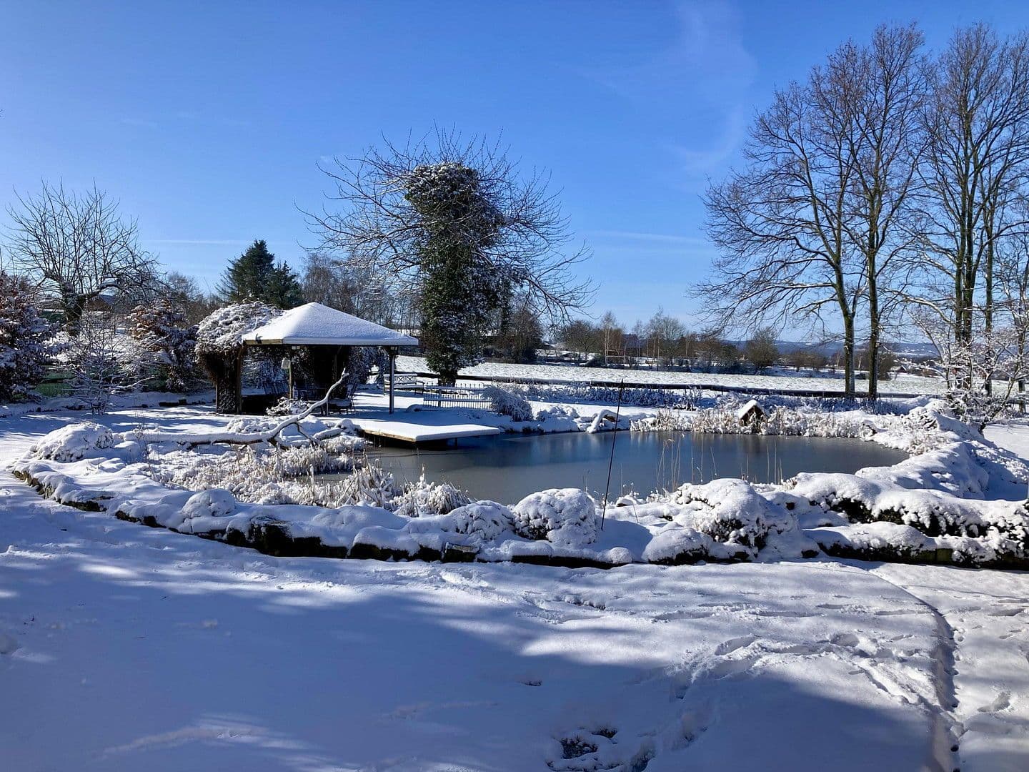 Predaj domu 180 m², pozemek 2.889 m², Nienstädt, Dolné Sasko Predaj domu 180 m², pozemek 2.889 m², Nienstädt, Dolné Sasko