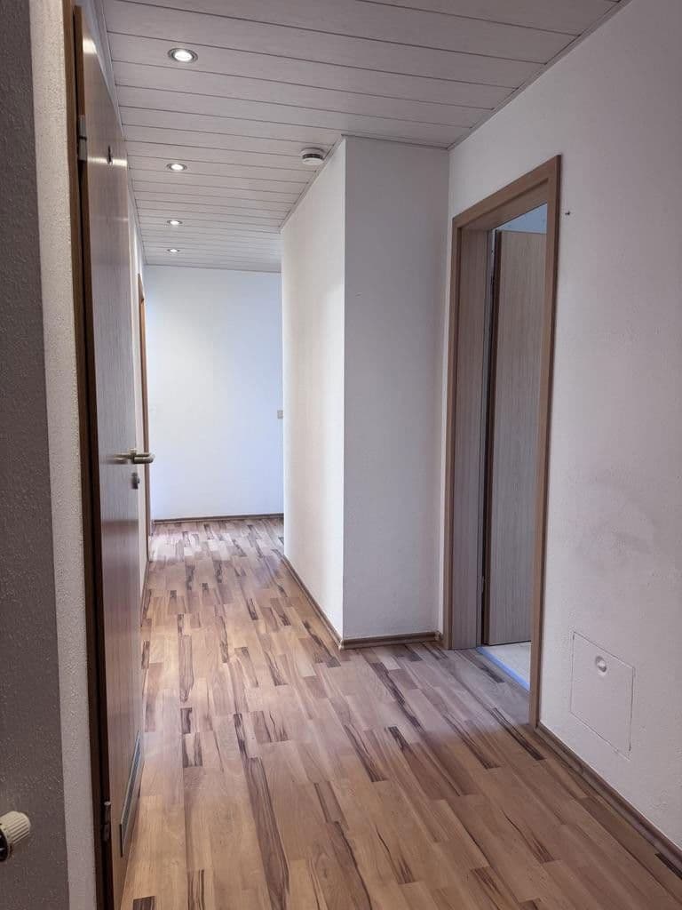 Predaj bytu 4-izbový 80 m², Schorndorf, Bádensko-Wurttembersko Predaj bytu 4-izbový 80 m², Schorndorf, Bádensko-Wurttembersko