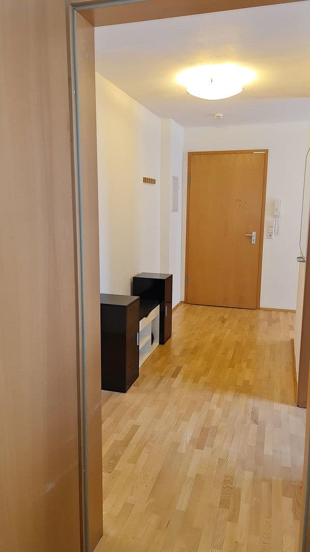 Prenájom bytu 21 m², Kieler Straße 1a, Berlin, Berlín Prenájom bytu 21 m², Kieler Straße 1a, Berlin, Berlín