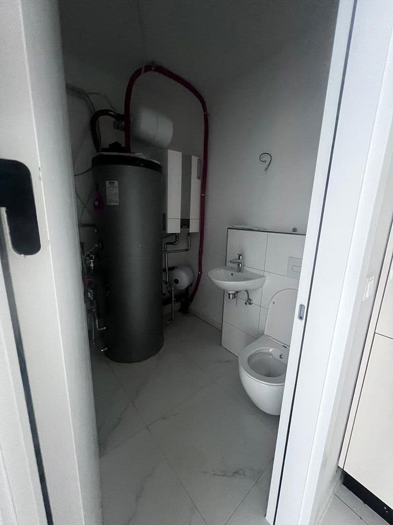 Predaj domu 102 m², pozemek 70 m², Schier 2b,c, Schwalmtal, Severné Porýnie - Westfálsko Predaj domu 102 m², pozemek 70 m², Schier 2b,c, Schwalmtal, Severné Porýnie - Westfálsko