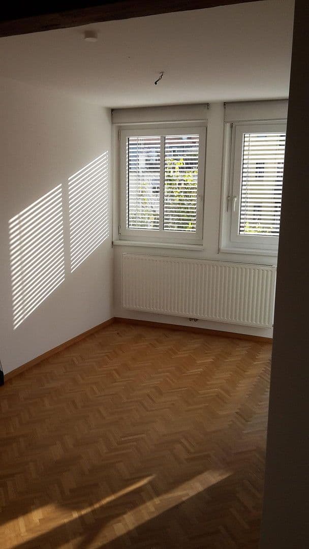 Prenájom bytu 3-izbový 96 m², Graz, Štajersko Prenájom bytu 3-izbový 96 m², Graz, Štajersko
