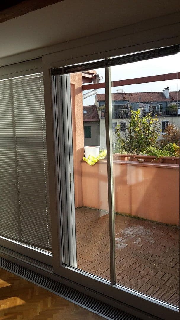 Prenájom bytu 3-izbový 96 m², Graz, Štajersko Prenájom bytu 3-izbový 96 m², Graz, Štajersko