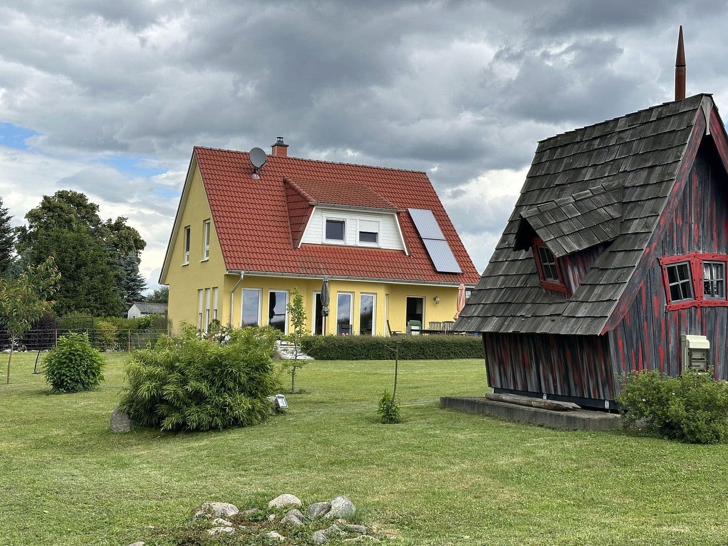 Predaj domu 155 m², pozemek 1.814 m², Boitzenburger Land, Brandenbursko Predaj domu 155 m², pozemek 1.814 m², Boitzenburger Land, Brandenbursko