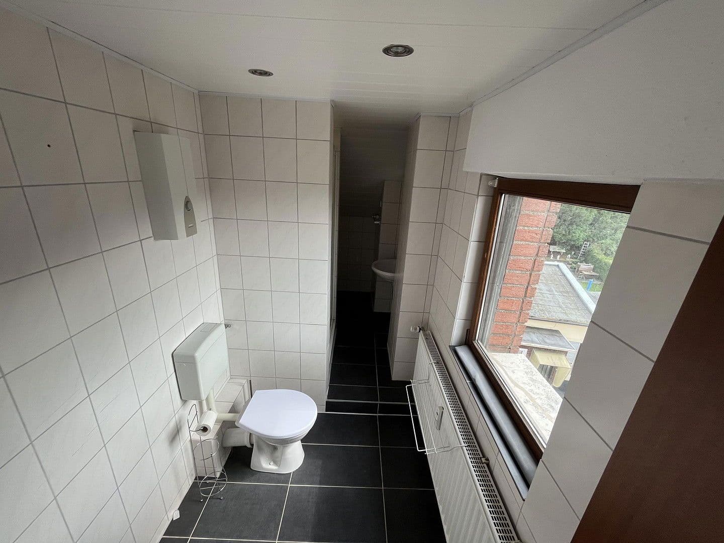 Prenájom bytu 3-izbový 104 m², Bergstraße 26, Hürth, Severné Porýnie - Westfálsko Prenájom bytu 3-izbový 104 m², Bergstraße 26, Hürth, Severné Porýnie - Westfálsko