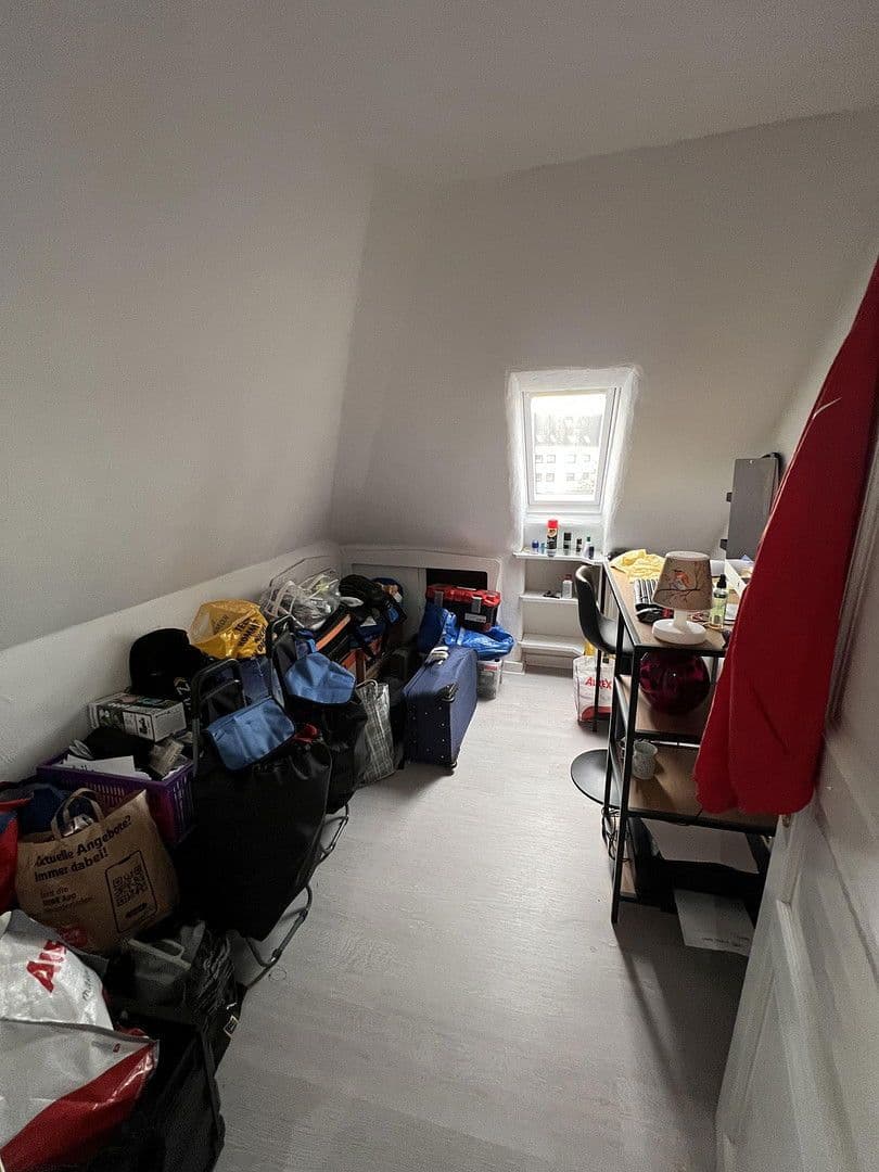 Prenájom bytu 5-izbový 96 m², Richardstr. 5, Schwerte, Severné Porýnie - Westfálsko Prenájom bytu 5-izbový 96 m², Richardstr. 5, Schwerte, Severné Porýnie - Westfálsko