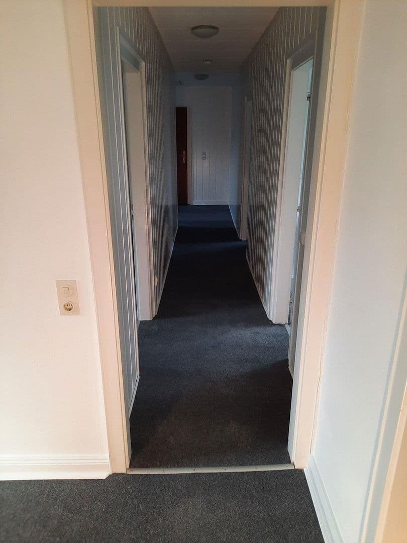 Prenájom bytu 4-izbový 84 m², Kulpin, Šlezvicko-Holštajnsko Prenájom bytu 4-izbový 84 m², Kulpin, Šlezvicko-Holštajnsko