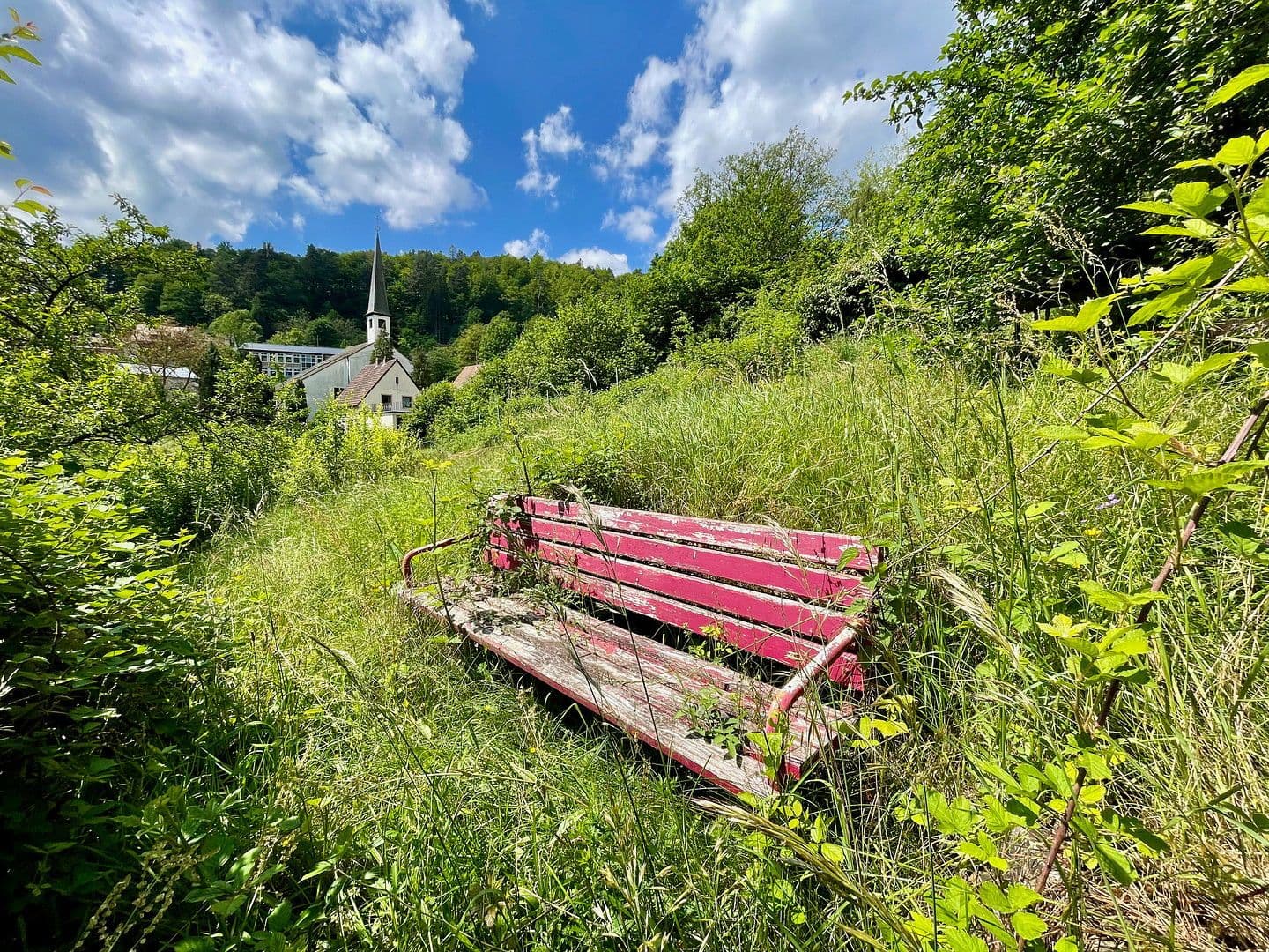 Predaj domu 346 m², pozemek 2.815 m², Hausbergstrasse 8, Frankeneck, Porýnie-Falcko Predaj domu 346 m², pozemek 2.815 m², Hausbergstrasse 8, Frankeneck, Porýnie-Falcko