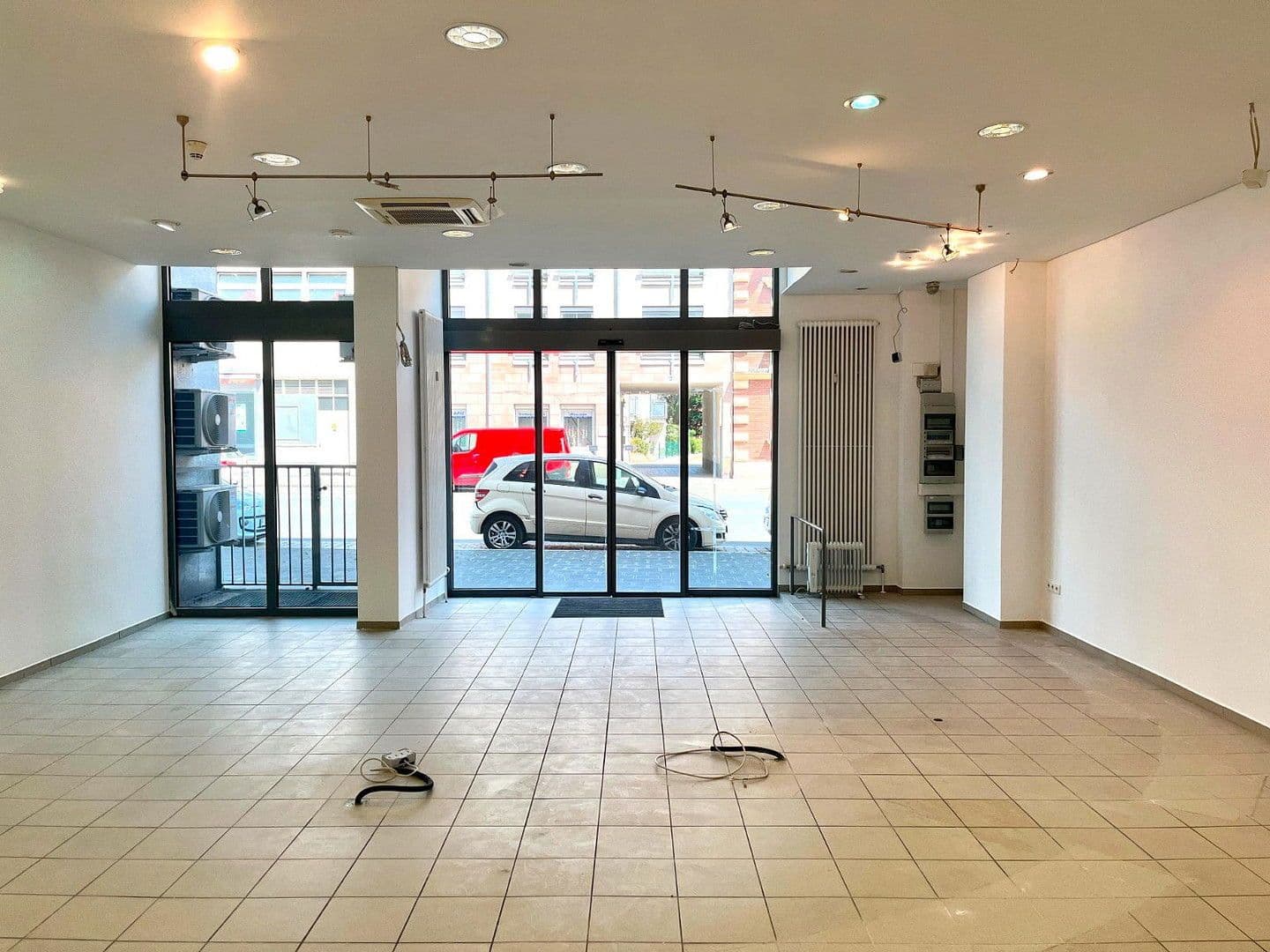 Prenájom nebytového priestoru 73 m², Fürth, Bavorsko Prenájom nebytového priestoru 73 m², Fürth, Bavorsko