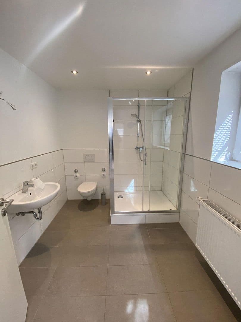 Prenájom bytu 2-izbový 73 m², Mannheim, Bádensko-Wurttembersko Prenájom bytu 2-izbový 73 m², Mannheim, Bádensko-Wurttembersko