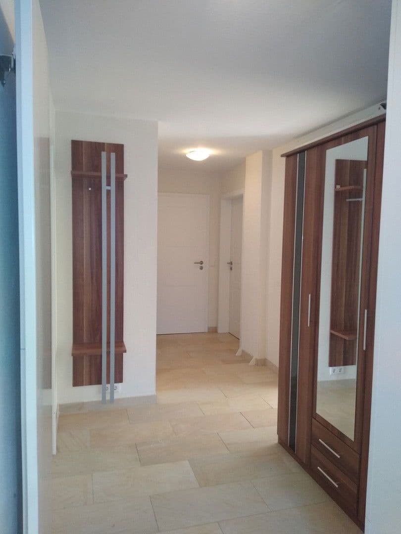 Prenájom bytu 3-izbový 100 m², Bad Wildbad, Bádensko-Wurttembersko Prenájom bytu 3-izbový 100 m², Bad Wildbad, Bádensko-Wurttembersko