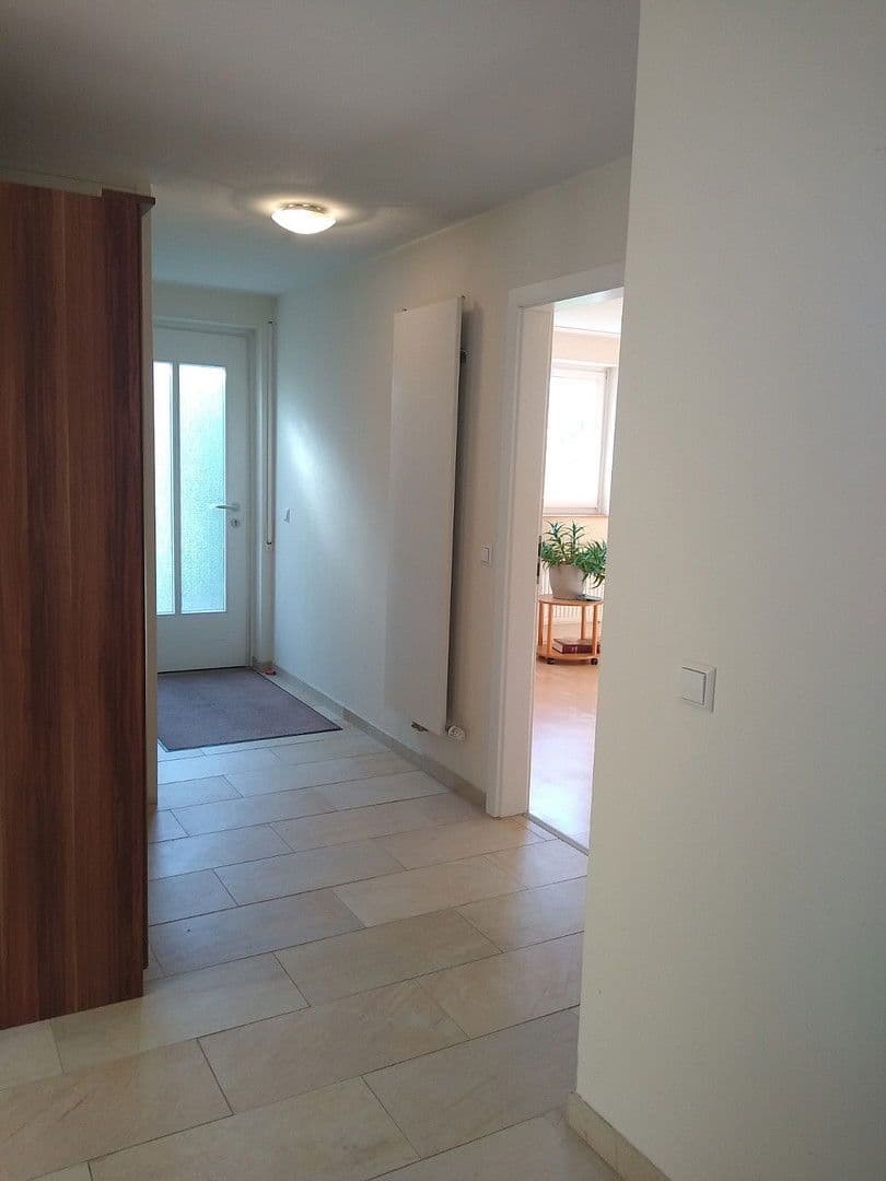 Prenájom bytu 3-izbový 100 m², Bad Wildbad, Bádensko-Wurttembersko Prenájom bytu 3-izbový 100 m², Bad Wildbad, Bádensko-Wurttembersko