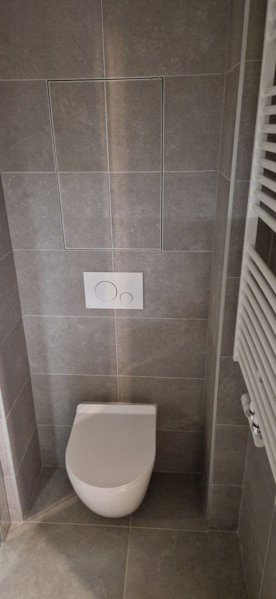 Prenájom bytu 2-izbový 67 m², V Lukách, Plzeň, Plzeňský kraj Prenájom bytu 2-izbový 67 m², V Lukách, Plzeň, Plzeňský kraj