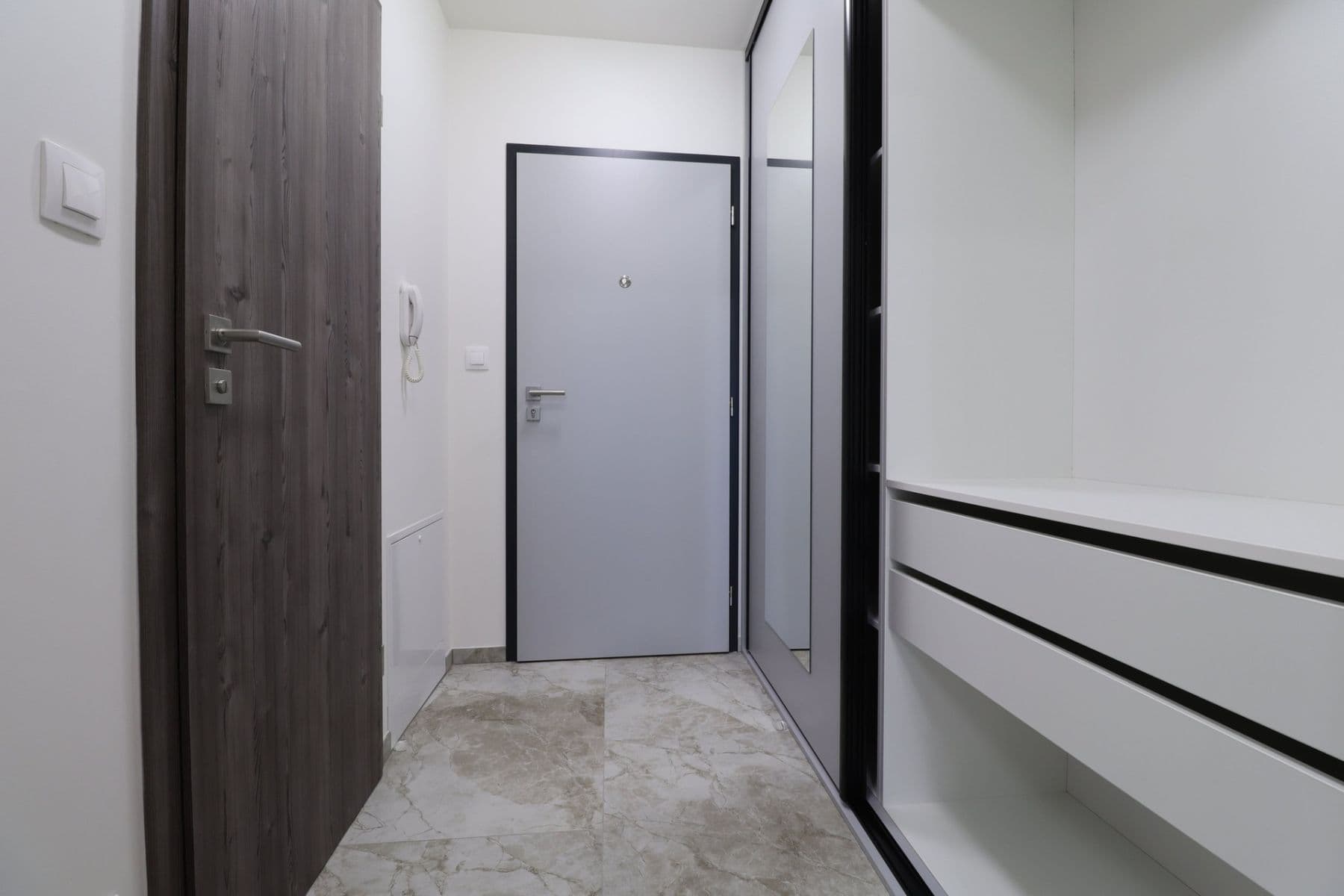 Prenájom bytu 2-izbový 49 m², Kamenická, Plzeň, Plzeňský kraj Prenájom bytu 2-izbový 49 m², Kamenická, Plzeň, Plzeňský kraj