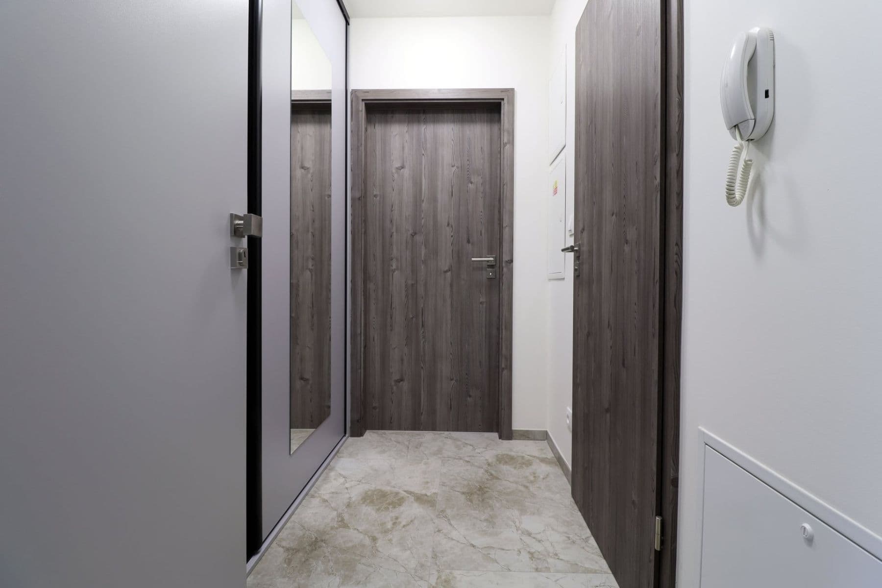 Prenájom bytu 2-izbový 49 m², Kamenická, Plzeň, Plzeňský kraj Prenájom bytu 2-izbový 49 m², Kamenická, Plzeň, Plzeňský kraj