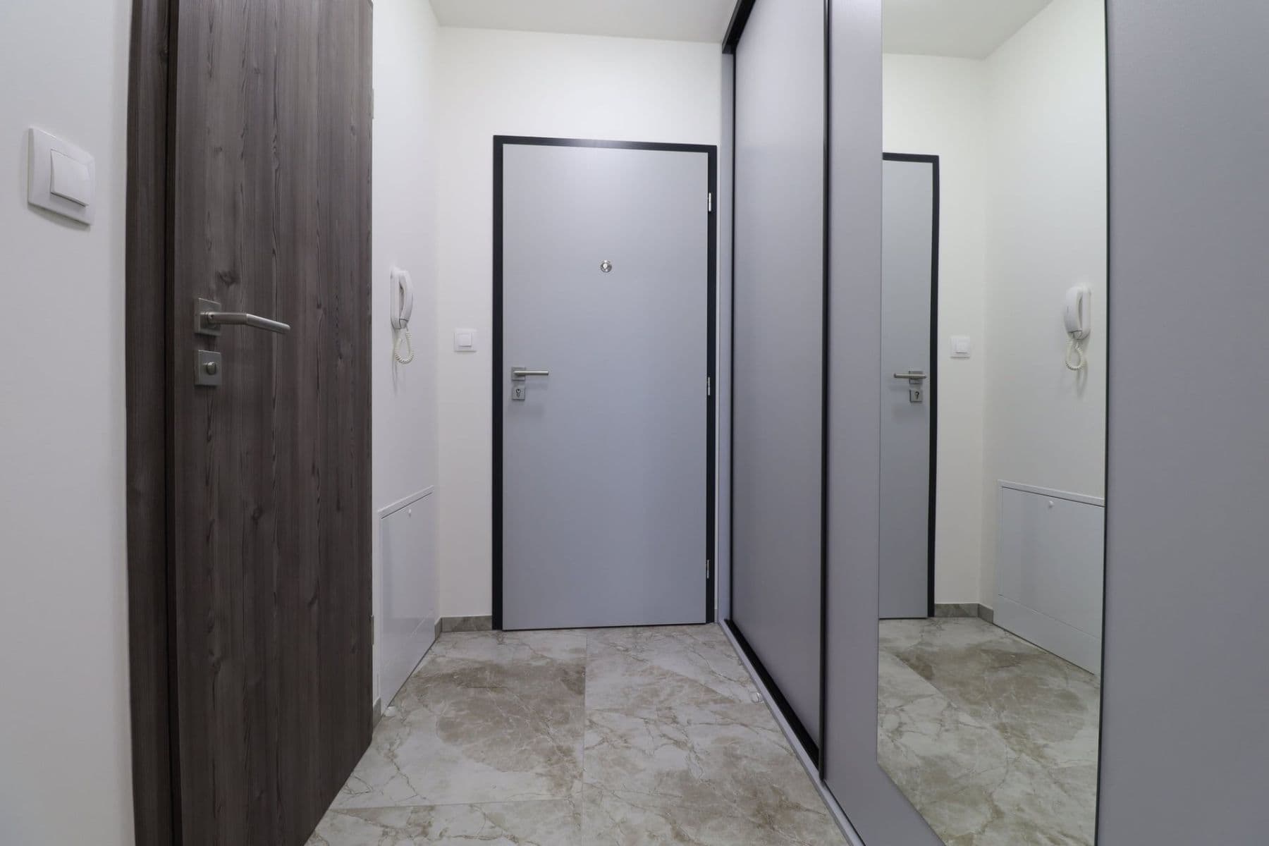 Prenájom bytu 2-izbový 49 m², Kamenická, Plzeň, Plzeňský kraj Prenájom bytu 2-izbový 49 m², Kamenická, Plzeň, Plzeňský kraj