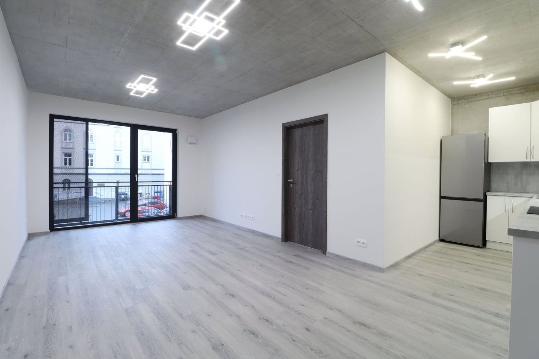 Prenájom bytu 2-izbový 49 m², Kamenická, Plzeň, Plzeňský kraj Prenájom bytu 2-izbový 49 m², Kamenická, Plzeň, Plzeňský kraj