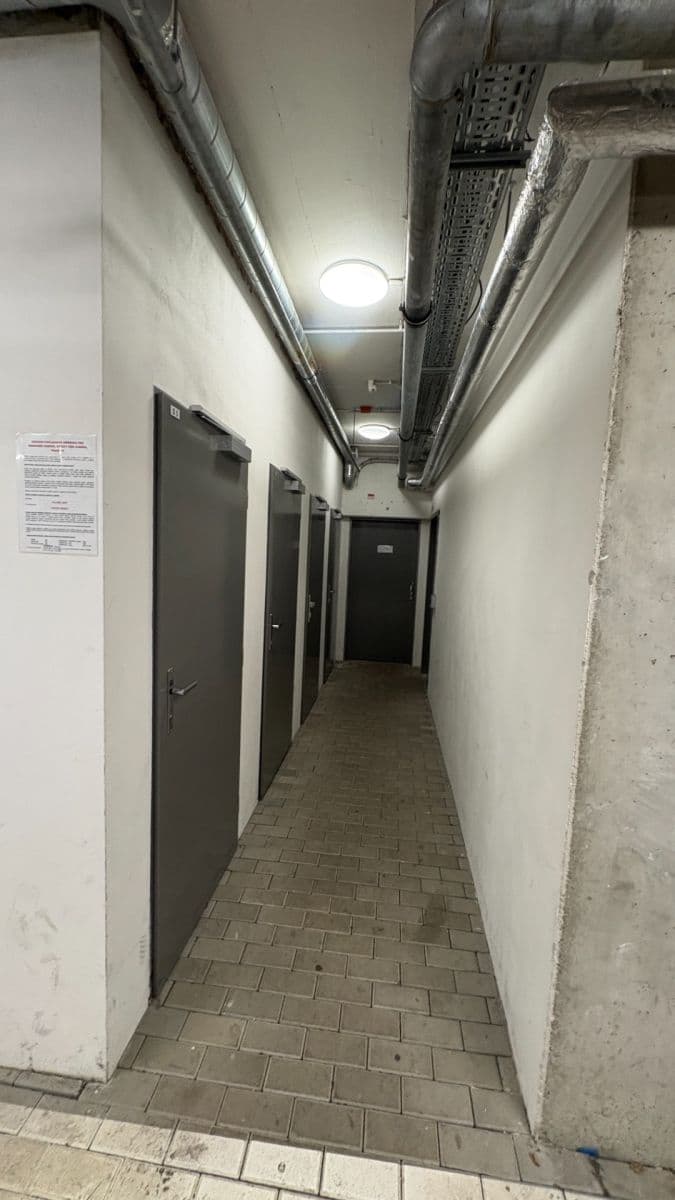 Prenájom bytu 1-izbový 36 m², V Olšinách, Praha, Praha Prenájom bytu 1-izbový 36 m², V Olšinách, Praha, Praha