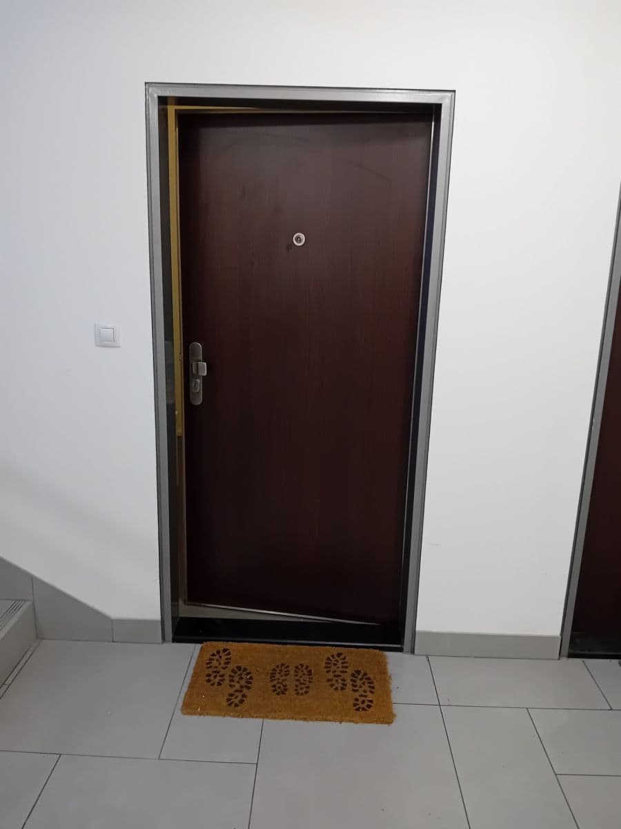 Prenájom bytu 1-izbový 36 m², V Olšinách, Praha, Praha Prenájom bytu 1-izbový 36 m², V Olšinách, Praha, Praha