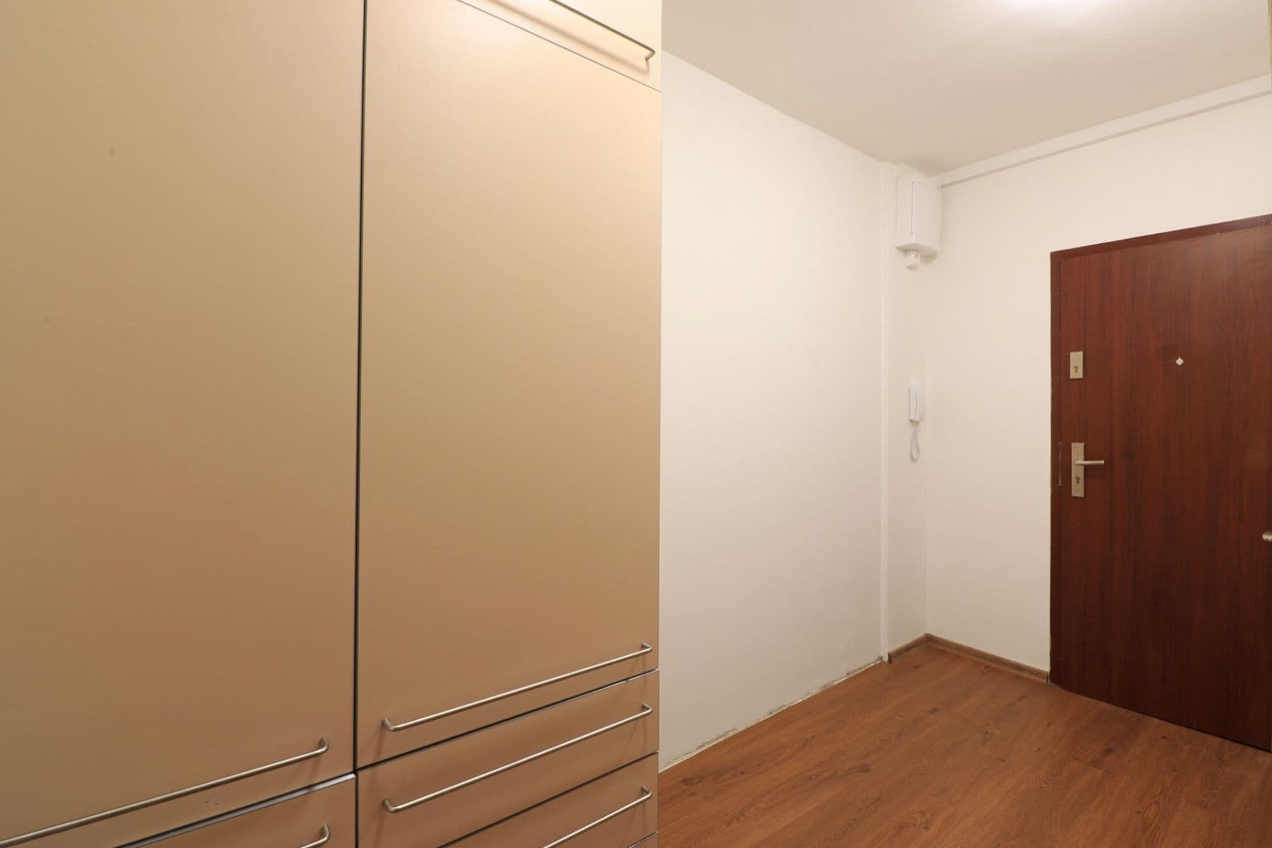 Prenájom bytu 2-izbový 39 m², Švédská, Kladno, Středočeský kraj Prenájom bytu 2-izbový 39 m², Švédská, Kladno, Středočeský kraj