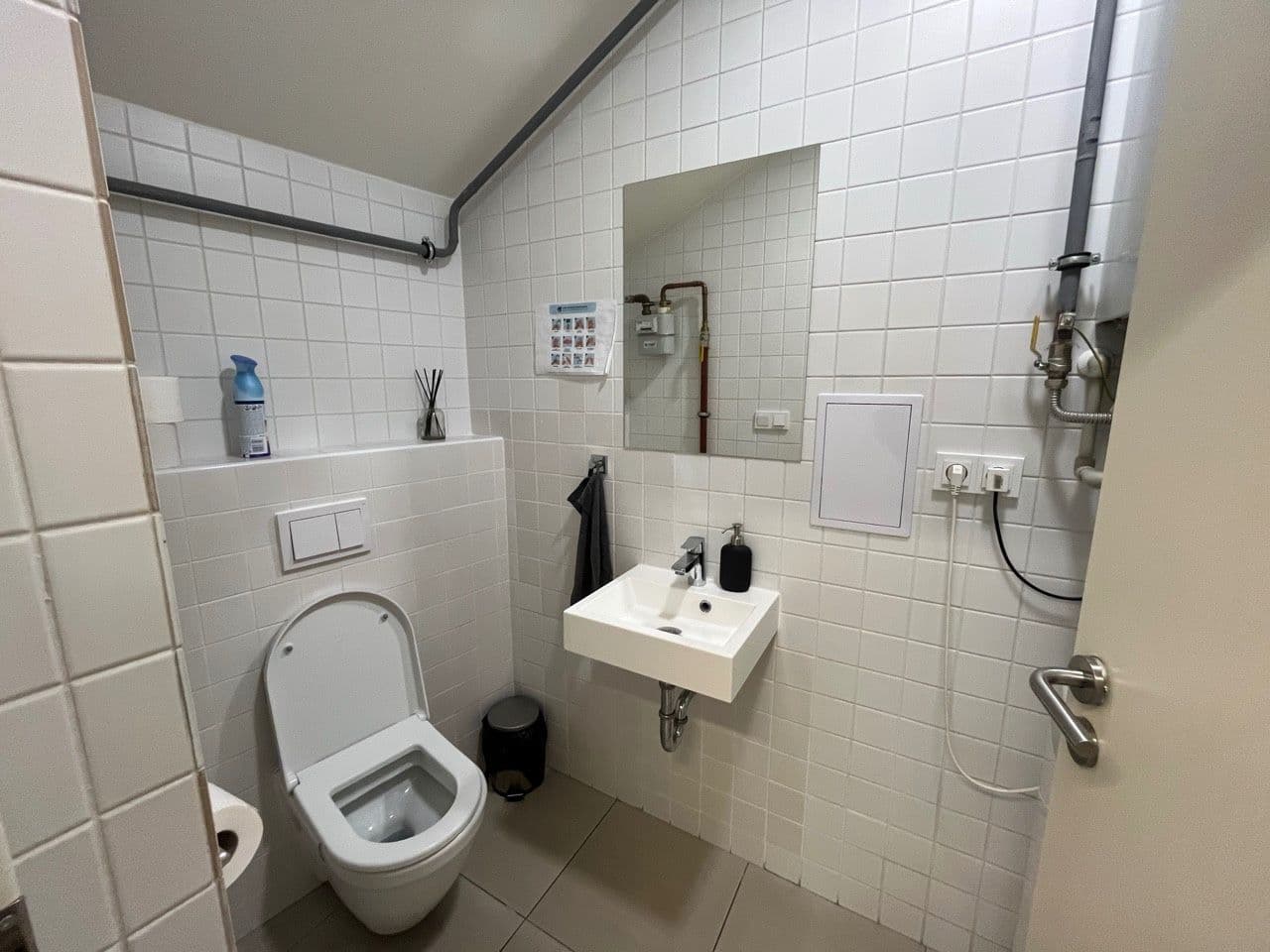 Prenájom kancelárie 220 m², Na Zatlance, Praha, Praha Prenájom kancelárie 220 m², Na Zatlance, Praha, Praha