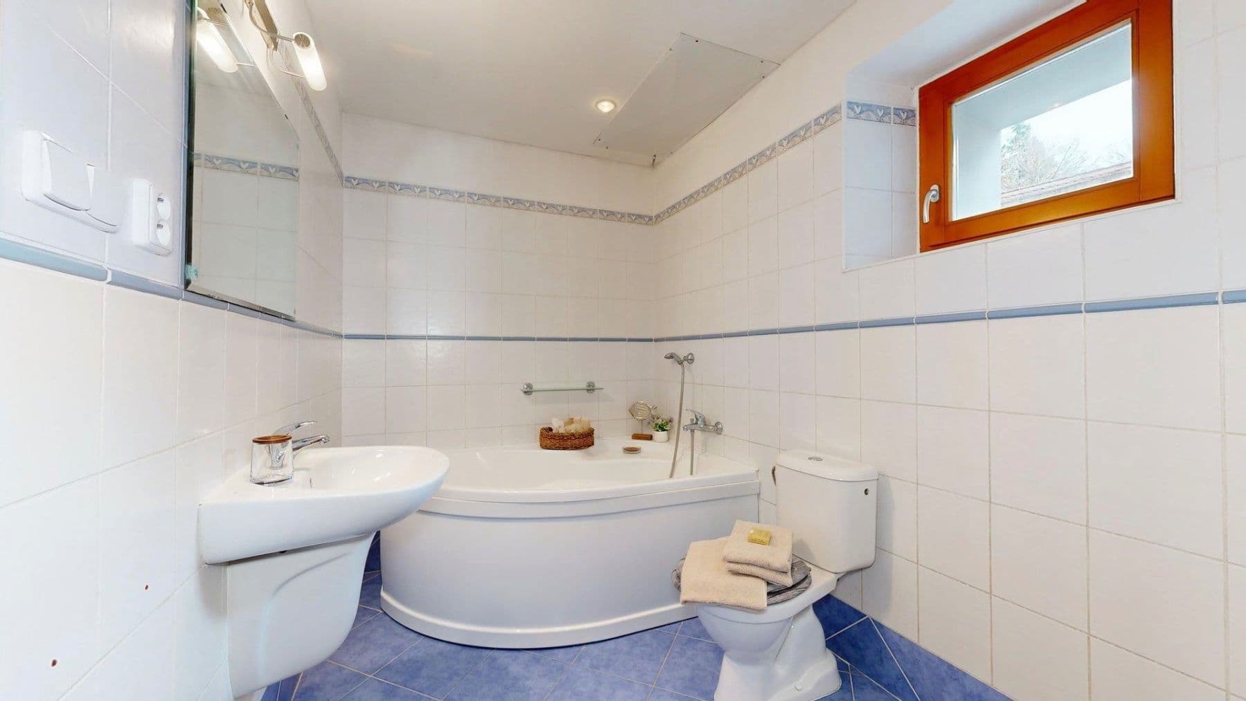 Predaj domu 317 m², pozemek 1.162 m², Nazaret, Čáslav, Středočeský kraj Predaj domu 317 m², pozemek 1.162 m², Nazaret, Čáslav, Středočeský kraj