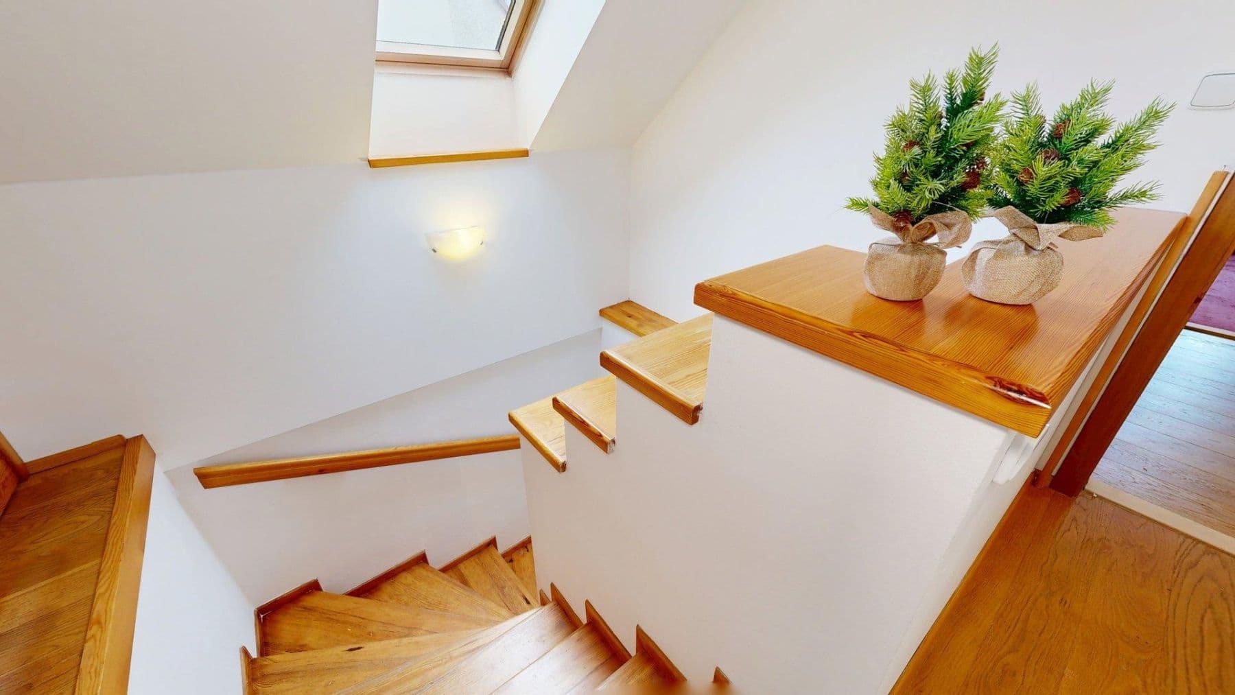 Predaj domu 317 m², pozemek 1.162 m², Nazaret, Čáslav, Středočeský kraj Predaj domu 317 m², pozemek 1.162 m², Nazaret, Čáslav, Středočeský kraj