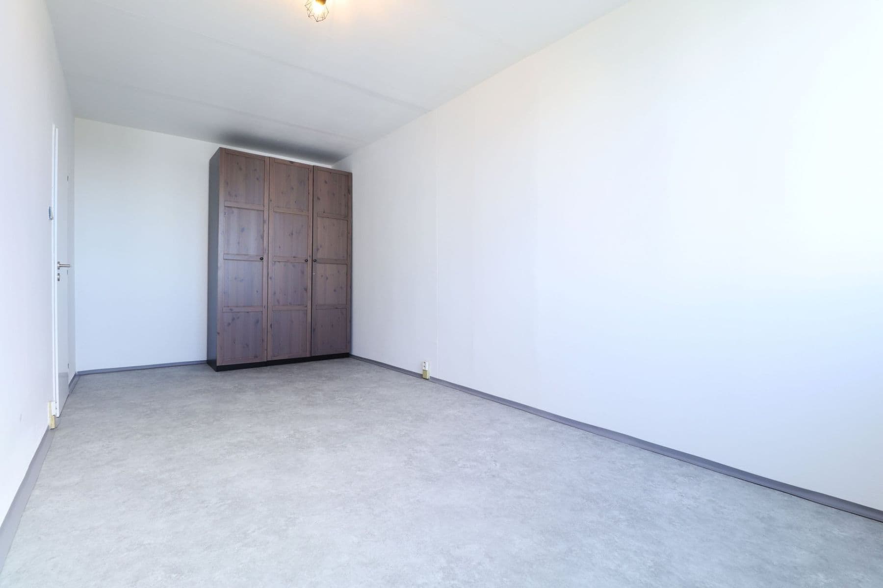 Prenájom bytu 3-izbový 68 m², Jablonecká, Praha, Praha Prenájom bytu 3-izbový 68 m², Jablonecká, Praha, Praha