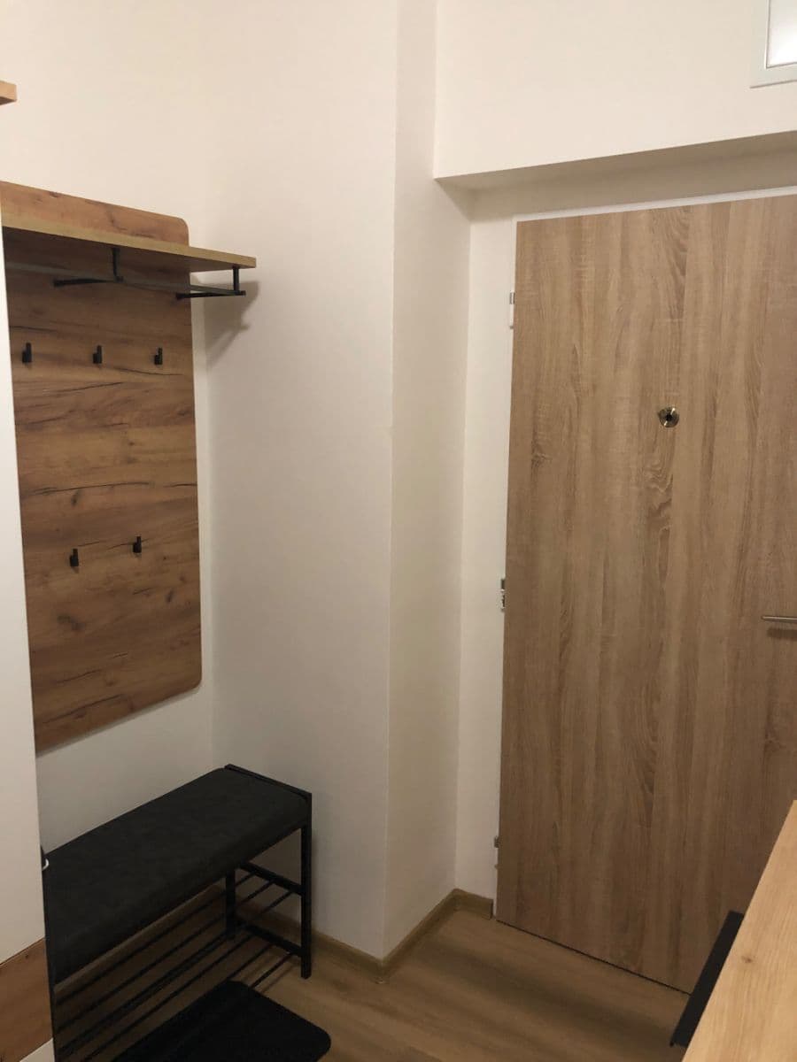 Prenájom bytu 2-izbový 62 m², Pivovarnická, Praha, Praha Prenájom bytu 2-izbový 62 m², Pivovarnická, Praha, Praha