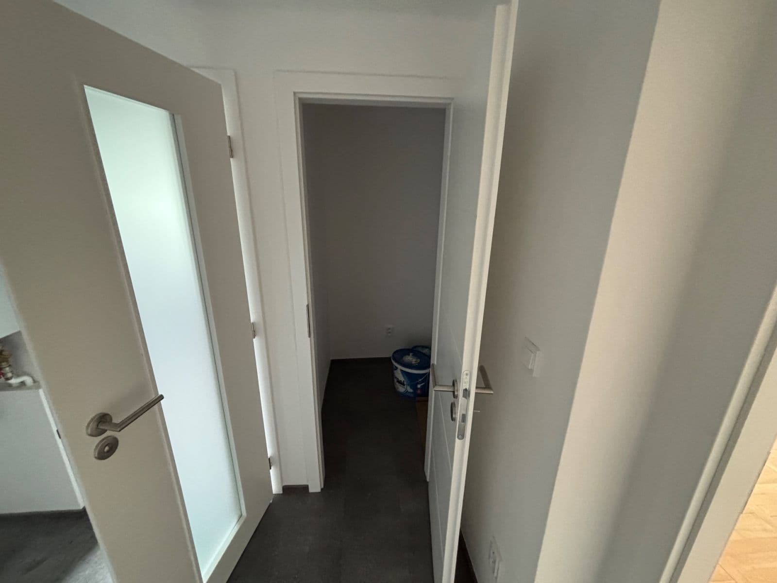 Prenájom bytu 2-izbový 57 m², Mikšovského, Praha, Praha Prenájom bytu 2-izbový 57 m², Mikšovského, Praha, Praha