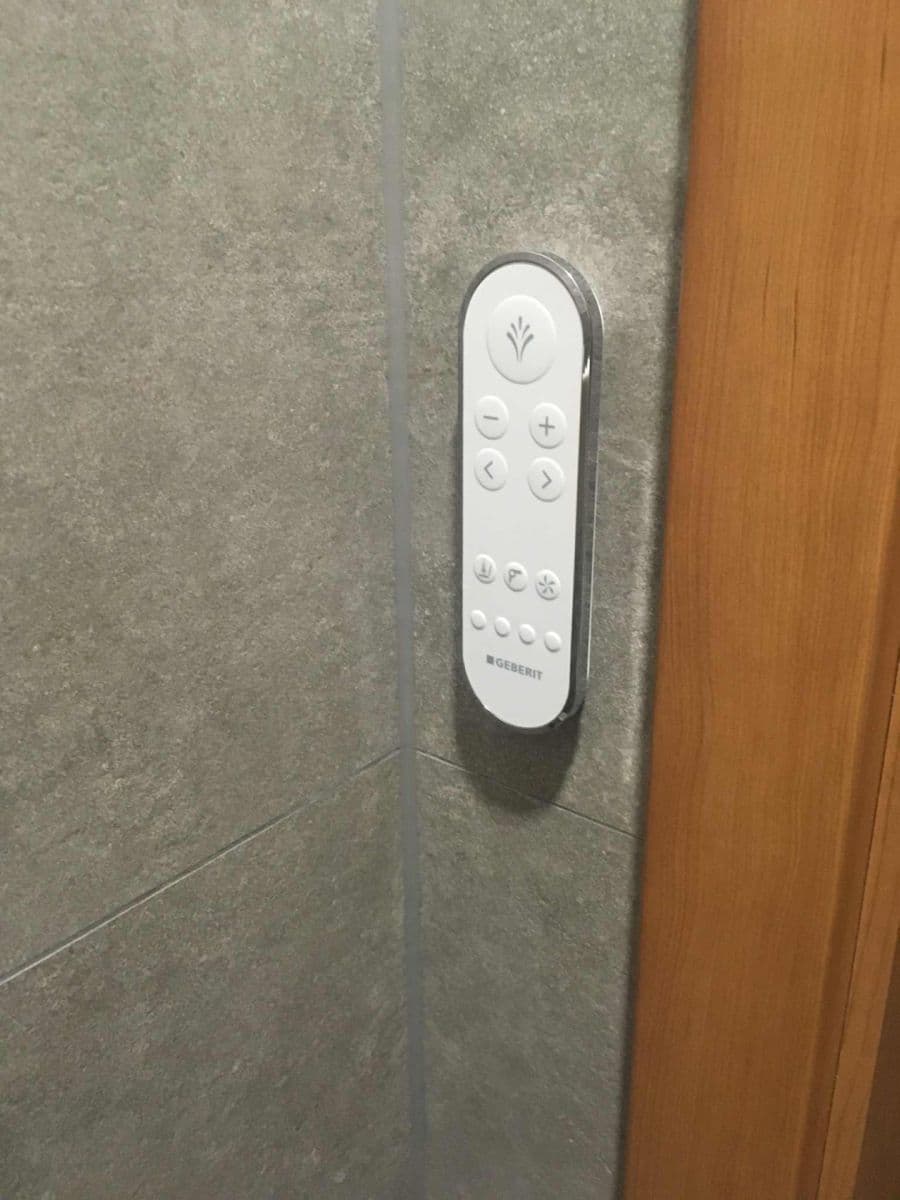 Prenájom bytu 3-izbový 67 m², Šluknovská, Praha, Praha Prenájom bytu 3-izbový 67 m², Šluknovská, Praha, Praha