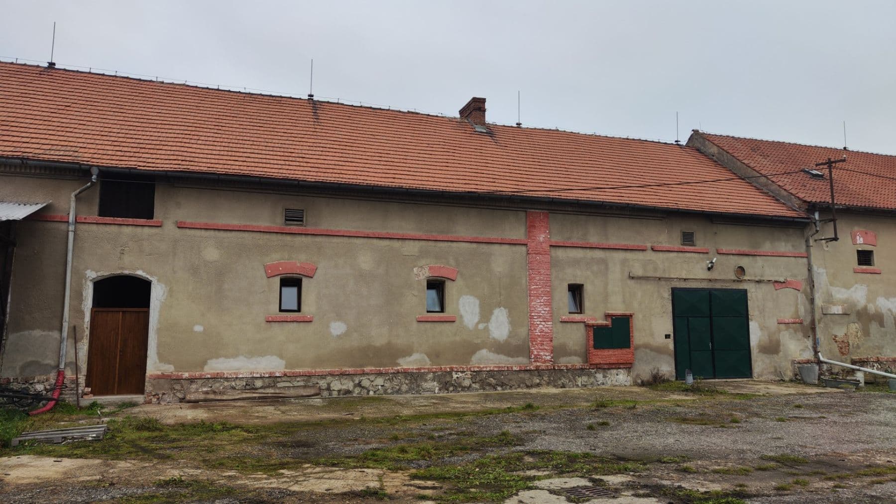 Prenájom nebytového priestoru 195 m², Palackého, Neratovice, Středočeský kraj Prenájom nebytového priestoru 195 m², Palackého, Neratovice, Středočeský kraj
