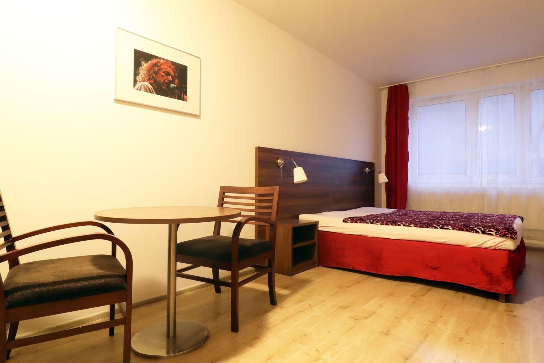 Prenájom bytu 1-izbový 32 m², Freyova, Praha, Praha Prenájom bytu 1-izbový 32 m², Freyova, Praha, Praha