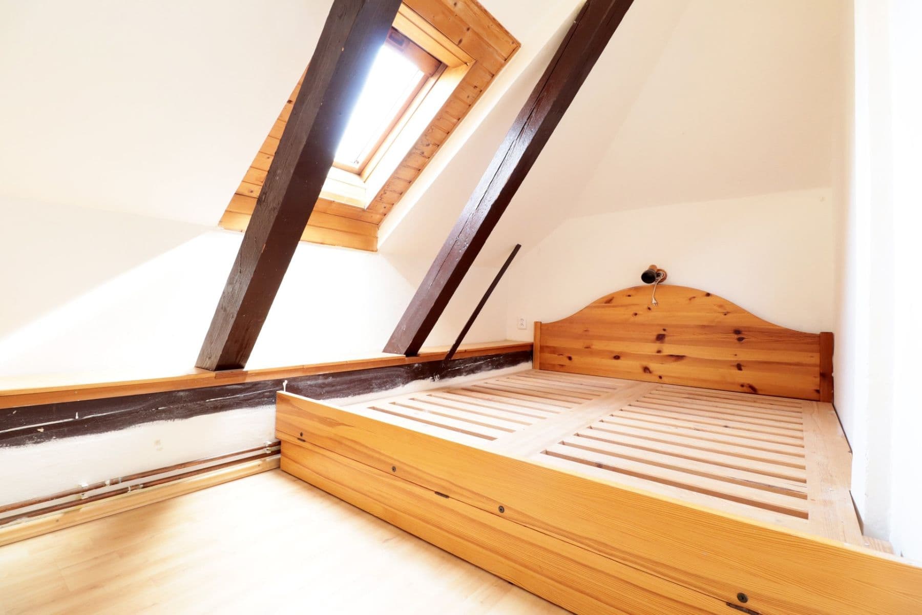 Prenájom bytu 4-izbový 95 m², Gabčíkova, Praha, Praha Prenájom bytu 4-izbový 95 m², Gabčíkova, Praha, Praha