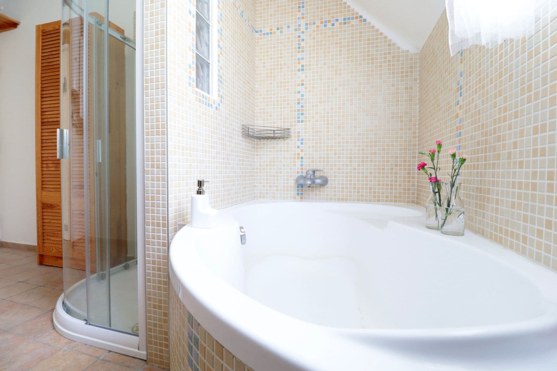 Prenájom bytu 4-izbový 95 m², Gabčíkova, Praha, Praha Prenájom bytu 4-izbový 95 m², Gabčíkova, Praha, Praha