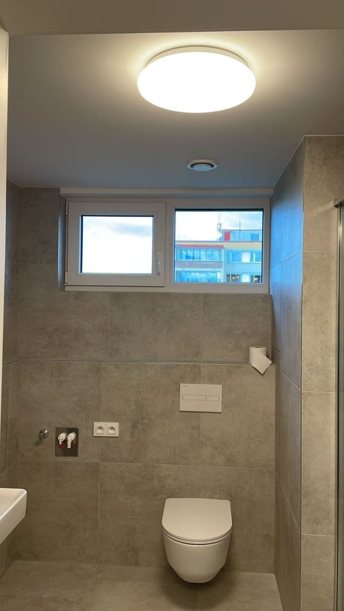 Prenájom bytu 1-izbový 30 m², Hábova, Praha, Praha Prenájom bytu 1-izbový 30 m², Hábova, Praha, Praha