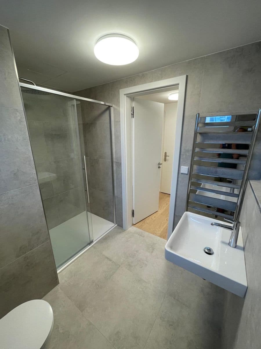 Prenájom bytu 1-izbový 30 m², Hábova, Praha, Praha Prenájom bytu 1-izbový 30 m², Hábova, Praha, Praha