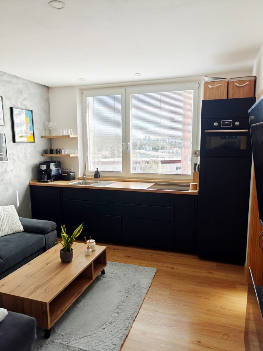 Prenájom bytu 2-izbový 40 m², Herčíkova, Brno, Jihomoravský kraj Prenájom bytu 2-izbový 40 m², Herčíkova, Brno, Jihomoravský kraj