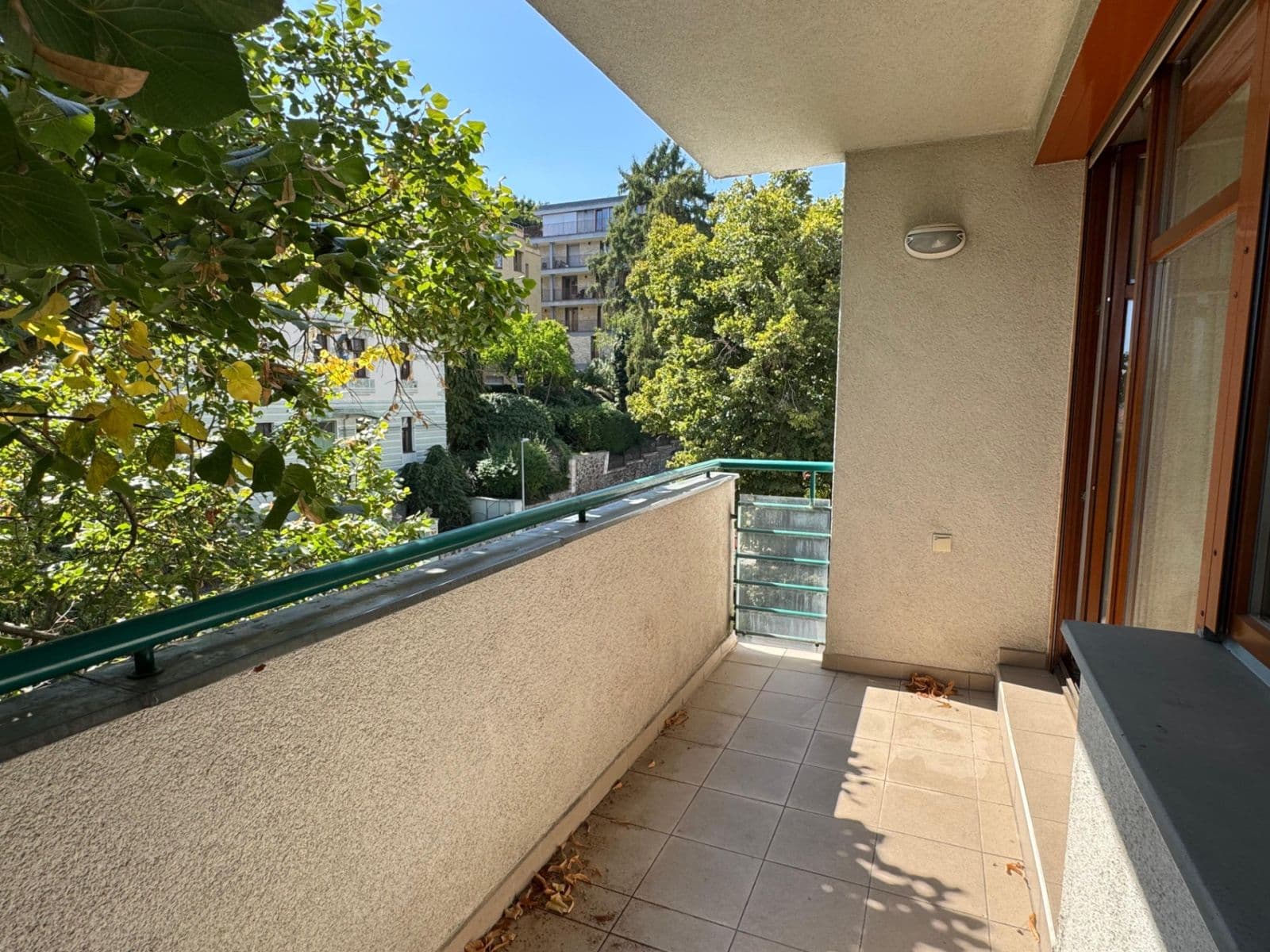 Prenájom bytu 3-izbový 107 m², U Nikolajky, Praha, Praha Prenájom bytu 3-izbový 107 m², U Nikolajky, Praha, Praha