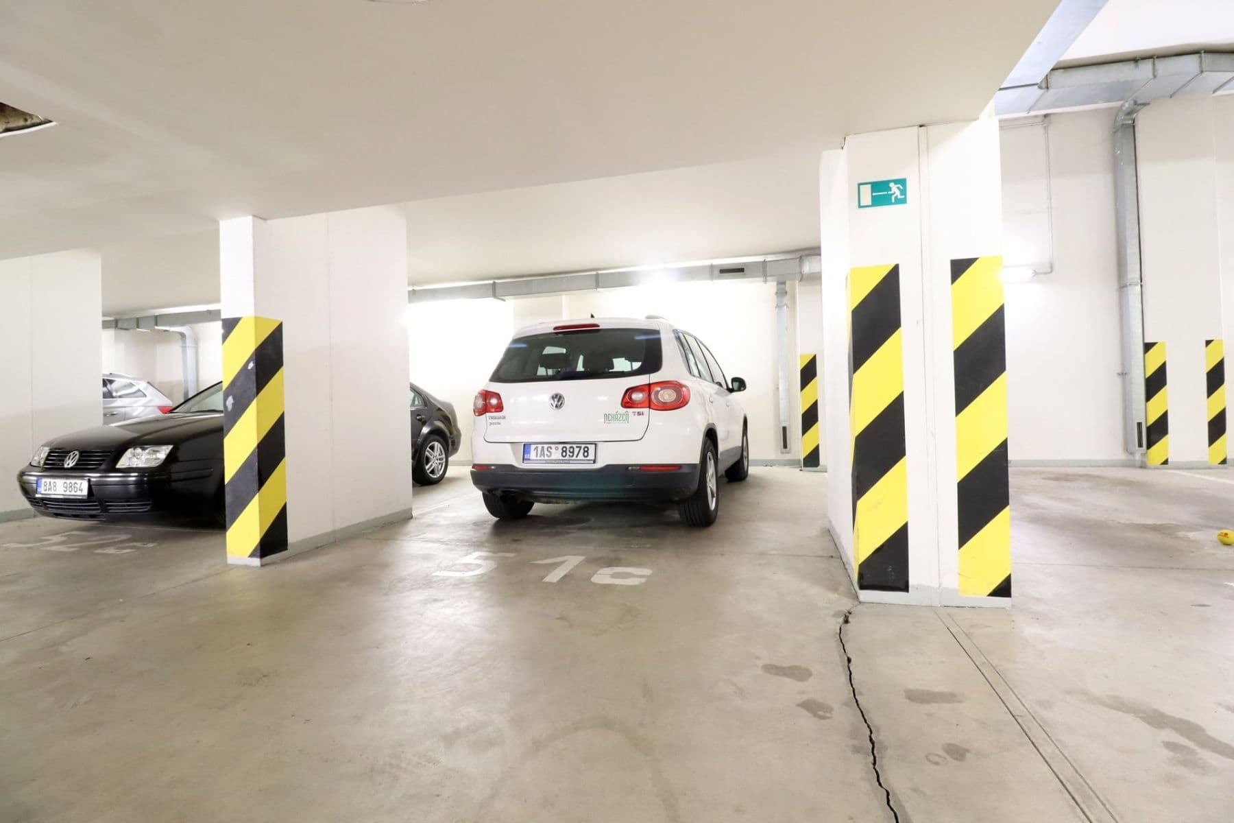 Prenájom bytu 3-izbový 90 m², Za valem, Praha, Praha Prenájom bytu 3-izbový 90 m², Za valem, Praha, Praha