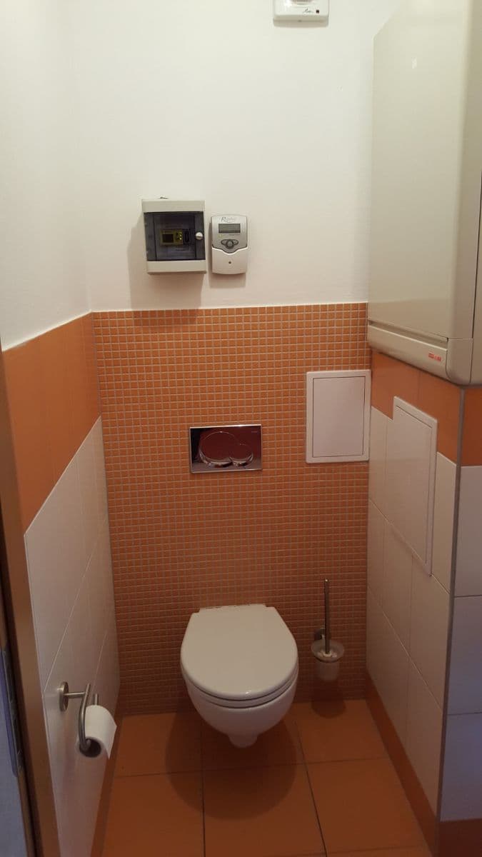 Prenájom bytu 3-izbový 88 m², Dolnokrčská, Praha, Praha Prenájom bytu 3-izbový 88 m², Dolnokrčská, Praha, Praha